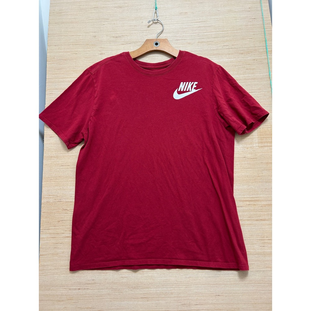 Nike Mens Athletic Cut Futura‎ Logo Graphic T-Shirt Red Short Sleeve Large